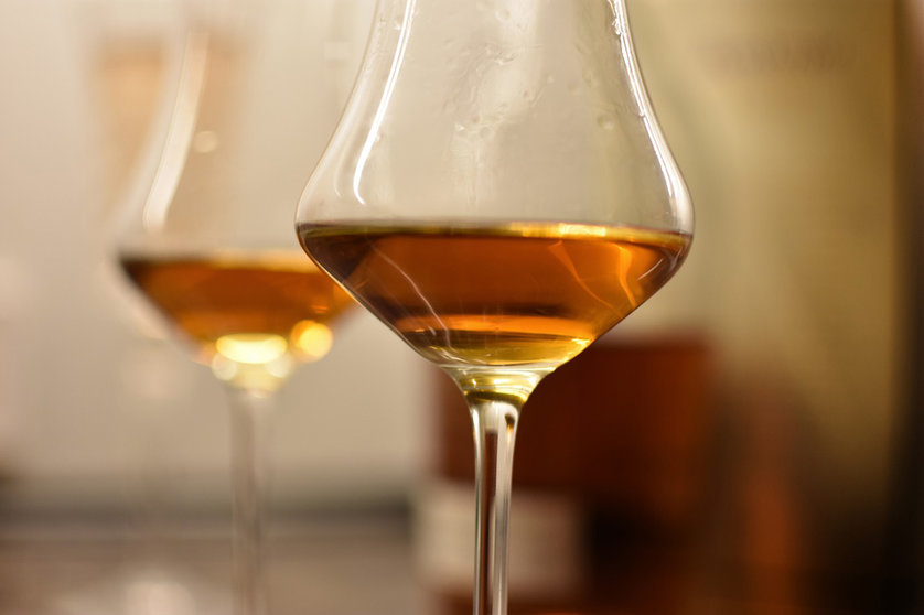 Alcohol glasses Image: Pixabay.