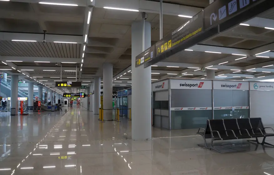 FILED - 15 May 2020, Spain, Palma: A general view of the empty arrival area at Palma de Mallorca airport. Air traffic on the Spanish Canary Island of La Palma has been suspended for an indefinite period due to a build-up of volcanic ash, as a relatively strong earthquake jolted residents and a fresh lava flow caused concern. Photo: Clara Margais/dpa