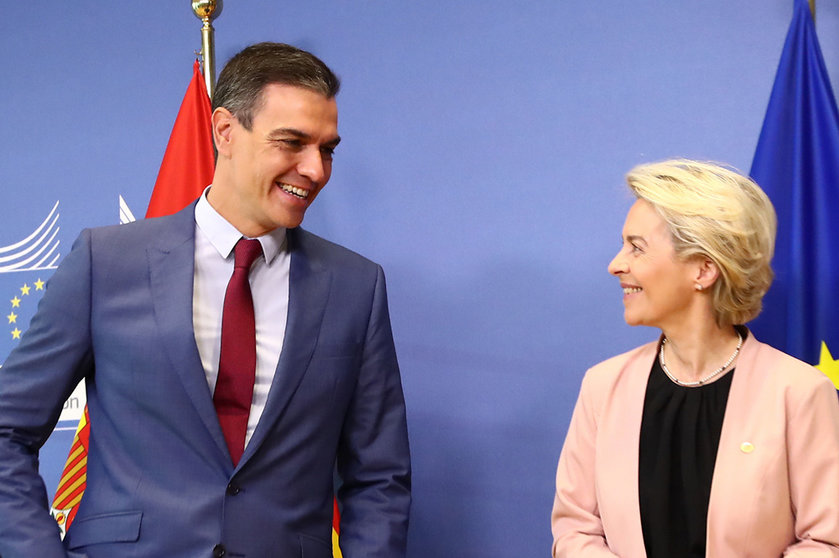 10/21/2021. Prime Minister Pedro Sánchez and the President of the European Commission, Ursula von der Leyen, before their meeting at the headquarters of the Commission, prior to the last European Council. Photo: La Moncloa.