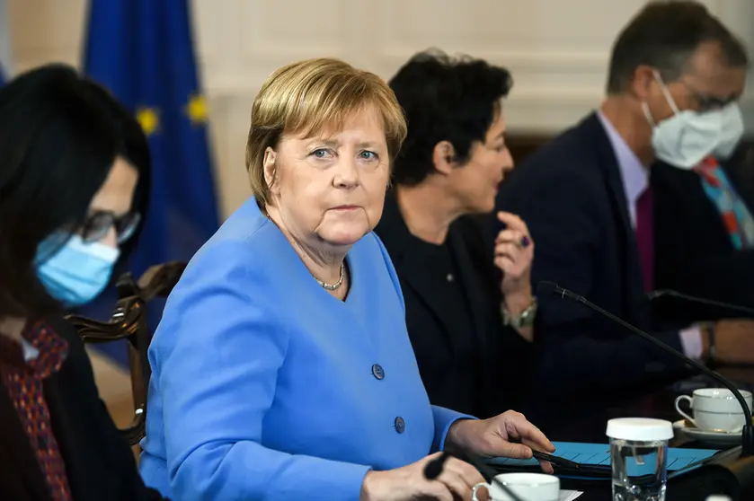 29 October 2021, Greece, Athens: Outgoing German Chancellor Angela Merkel (2nd L) attends a meeting with Greek Prime Minister Kyriakos Mitsotakis at Maximos Villa. Merkel is on a two-day visit to Greece, whose financial crisis has marked much of her time in office and Germany's relations with Europe. Photo: Angelos Tzortzinis/dpa