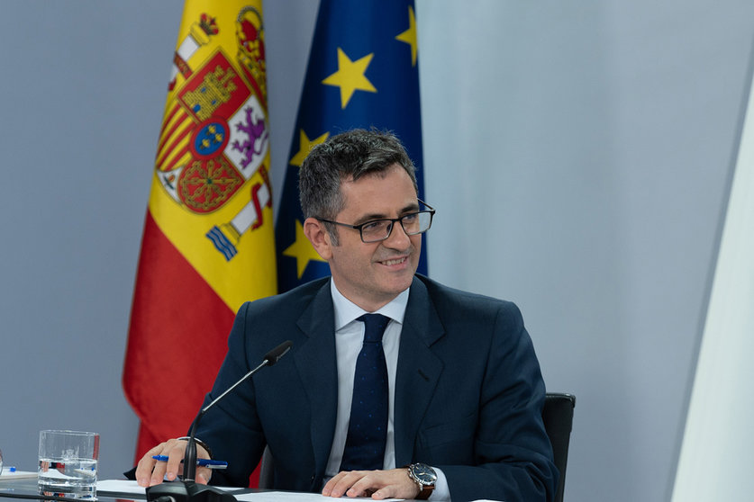 10/05/2021. The Minister of the Presidency, Relations with the Courts and Democratic Memory, Félix Bolaños, appeared in the Moncloa press room after the meeting of the Council of Ministers. Photo: La Moncloa.