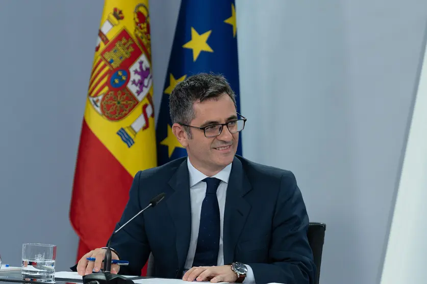 10/05/2021. The Minister of the Presidency, Relations with the Courts and Democratic Memory, Félix Bolaños, appeared in the Moncloa press room after the meeting of the Council of Ministers. Photo: La Moncloa.