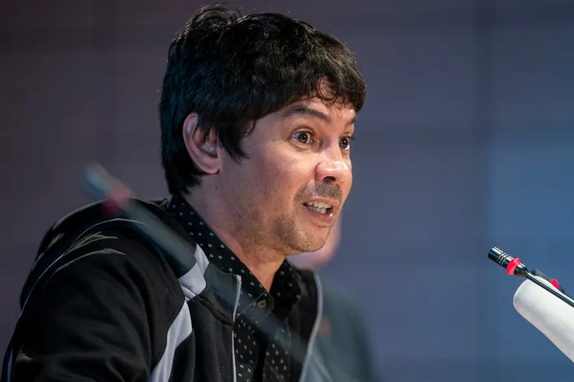 18 November 2021, Spain, Madrid: Cuban government critic Yunior Garcia Aguilera holds a press conference at the Galileo Cultural Center. Aguilera, who left for Spain, wants to continue his fight against the leadership in Havana on the Caribbean island. Photo: A. Pérez Meca/EUROPA PRESS/dpa.