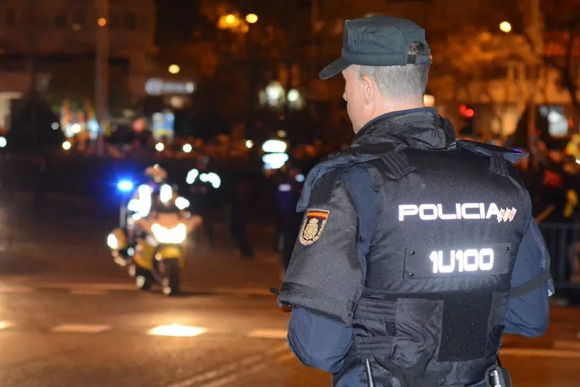 A Spanish police officer. Photo: @policia/Twitter.