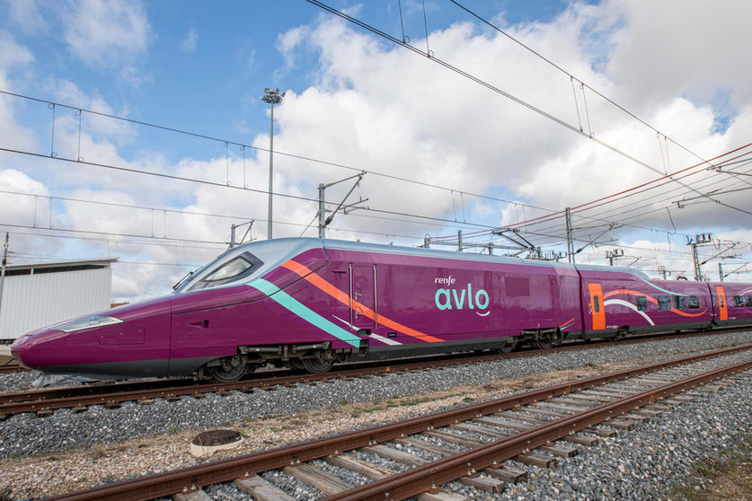 One of Renfe's low cost high-speed trains (AVLO). Photo: Renfe..