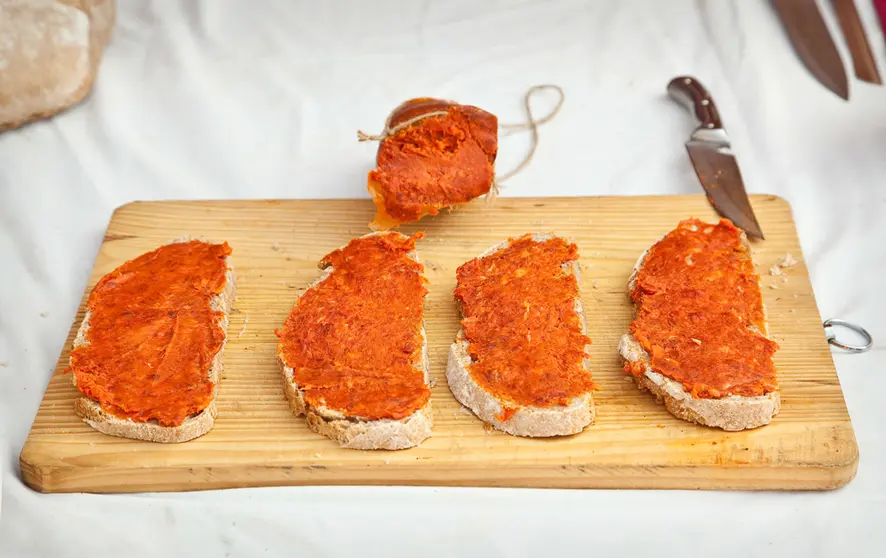 Bread with sobrassada. Photo: Juan Antonio Capó Alonso/Flickr.