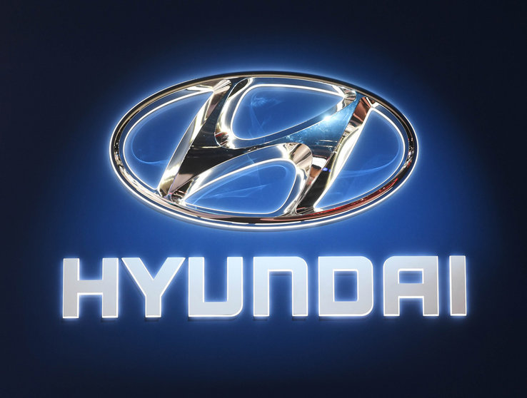 FILED - 10 January 2017, US, Detroit: A Hyundai logo taken at the North American International Auto Show (NAIAS) in Detroit, Michigan, on the second day of press. Hyundai Motor expects car sales to return to pre-coronavirus levels this year. Photo: Uli Deck/dpa.