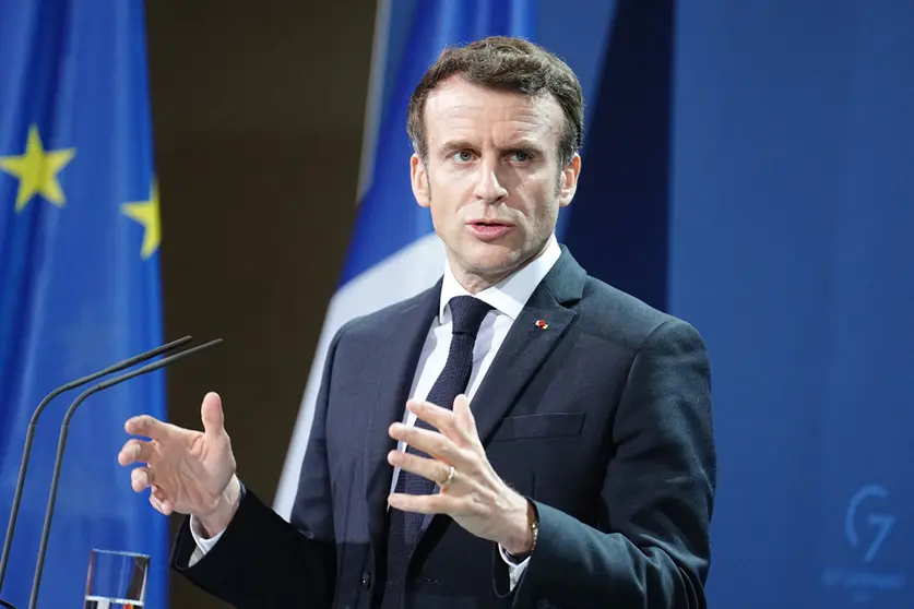 FILED - 25 January 2022, Berlin: French President Emmanuel Macron speaks during a press conference with German Chancellor Olaf Scholz (Not Pictured) ahead of their meeting. Macron is due to call his Russian counterpart Vladimir Putin on Friday in an attempt to de-escalate the conflict with Ukraine, amid Western fears that Moscow may be planning an invasion. Photo: Kay Nietfeld/dpa-Pool/dpa.