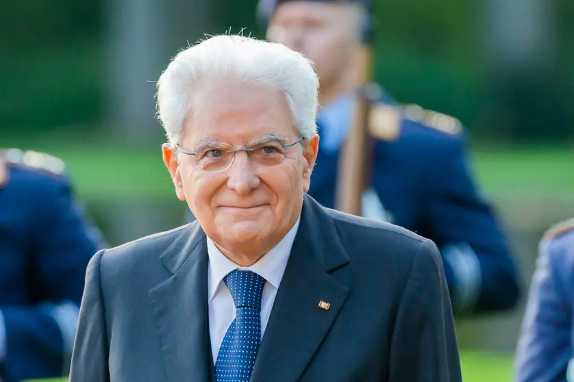 FILED - 11 October 2021, Berlin: Italian President Sergio Mattarella welcomed by German President Frank-Walter Steinmeier ahead of their meeting at Bellevue Palace. Italian deputies have re-elected Sergio Mattarella as president, according to local media, ending a week of quarrelling between the nation's political parties. Photo: Christoph Soeder/dpa.