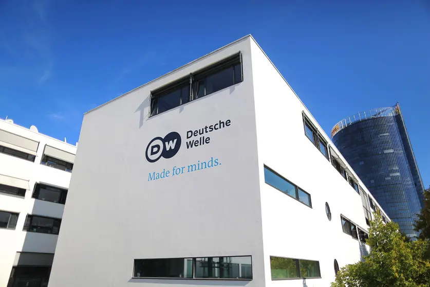 FILED - 07 September 2016, North Rhine-Westphalia, Bonn: A general view of the offices of Deutsche Welle in Bonn. Russia is banning German international broadcaster Deutsche Welle, closing its Moscow bureau and revoking the accreditation of its journalists, the Foreign Ministry in Moscow said, after Germany blocked Russian TV channel RT DE. Photo: picture alliance / dpa.