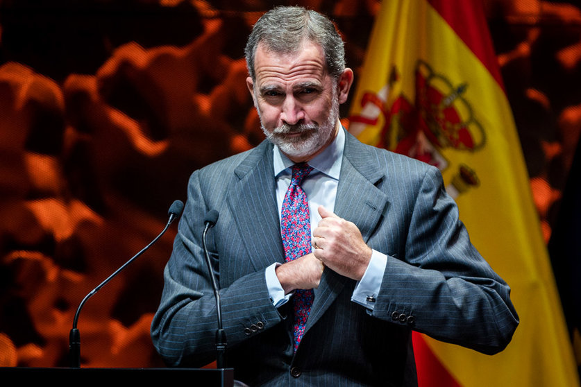 FILED - 01 February 2022, Spain, Madrid: Felipe VI, King of Spain, attends the Codespa Awards ceremony at CaixaForum Madrid. King Felipe has tested positive for coronavirus. Photo: A. Pérez Meca/EUROPA PRESS/dpa.