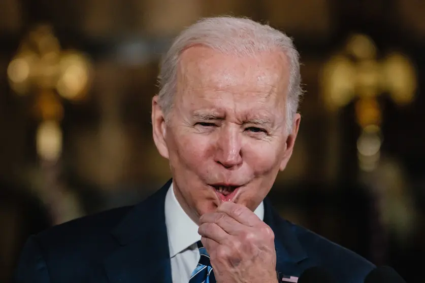 FILED - 17 February 2022, US, Lorain: US President Joe Biden delivers remarks about the infrastructure law at the Lorain Shipyards. Photo: Andrew Dolph/ZUMA Press Wire/dpa.