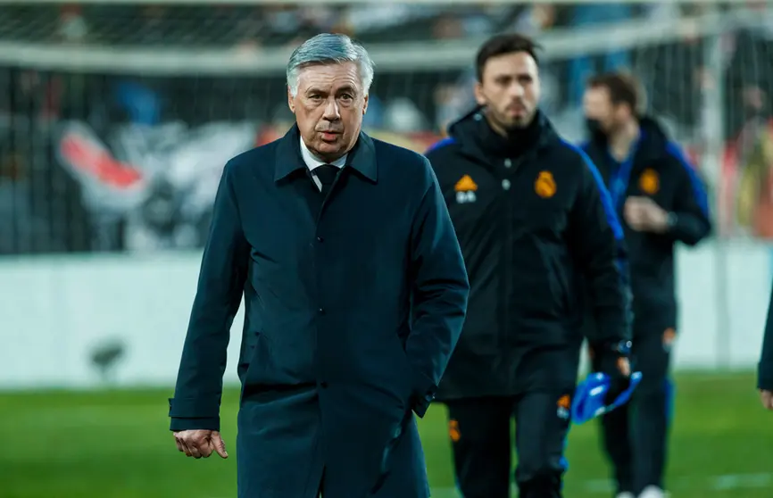 26 February 2022, Spain, Madrid: Real Madrid coach Carlo Ancelotti pictured during the Spanish LaLiga soccer match between Rayo Vallecano and Real Madrid at Estadio de Vallecas. Photo: Pablo Garcia/DAX via ZUMA Press Wire/dpa.