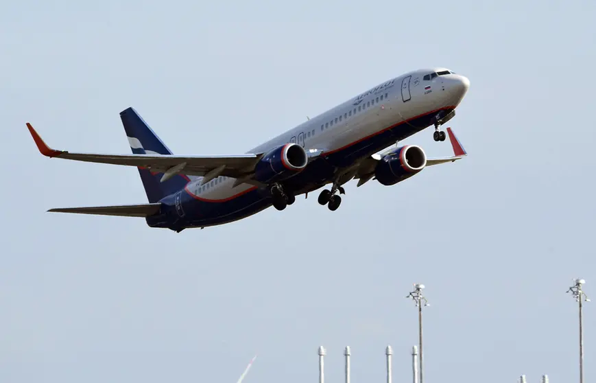 FILED - 16 March 2020, Brandenburg, Berlin: A Boeing 737-800 of the Russian Airlines Aeroflot takes off from Berlin-Brandenburg airport. Germany's Transport Ministry confirmed that the country would close its airspace to Russian flights from 1400 GMT, for the next three months following the Russian invasion of Ukraine. Photo: Soeren Stache/dpa-Zentralbild/ZB.