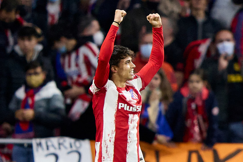 23 February 2022, Spain, Madrid: Atletico Madrid's Joao Felix celebrate scoring his side's first goal during the UEFA Champions League round of 16 first leg soccer match between Atletico Madrid and Manchester United at Wanda Metropolitano. Photo: Ruben Albarran/ZUMA Press Wire/dpa.
