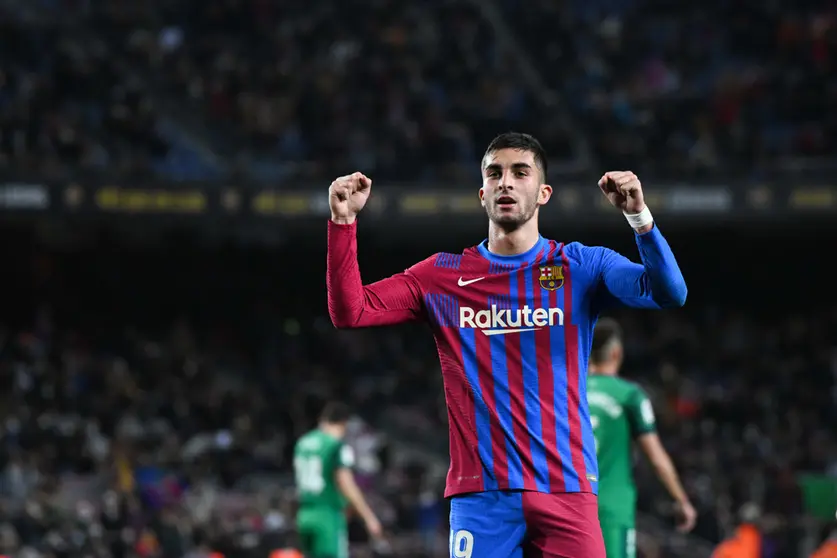 13 March 2022, Spain, Barcelona: Barcelona's Ferran Torres celebrates scoring his side's second goal during the Spanish La Liga soccer match between FC Barcelona and CA Osasuna at Camp Nou. Photo: Sara Arib/PX Imagens via ZUMA Press Wire/dpa.