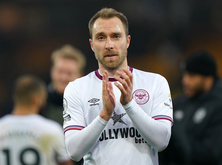 05 March 2022, United Kingdom, Norwich: Brentford's Christian Eriksen celebrates victory after the English Premier League soccer match between Norwich City and Brentford at Carrow Road Stadium. Photo: Joe Giddens/PA Wire/dpa.