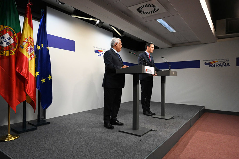 25/03/2022. Prime Minister Pedro Sanchez, offered a joint press conference with the Prime Minister of Portugal, Antonio Costa, at the end of the European Council. Photo: La Moncloa.