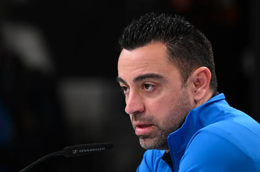 06 April 2022, Hessen, Frankfurt/Main: Barcelona head coach Xavi Hernandez speaks during a press conference ahead of Thursday's UEFA Europa League quarter-final first leg soccer match against Eintracht Frankfurt. Photo: Arne Dedert/dpa.