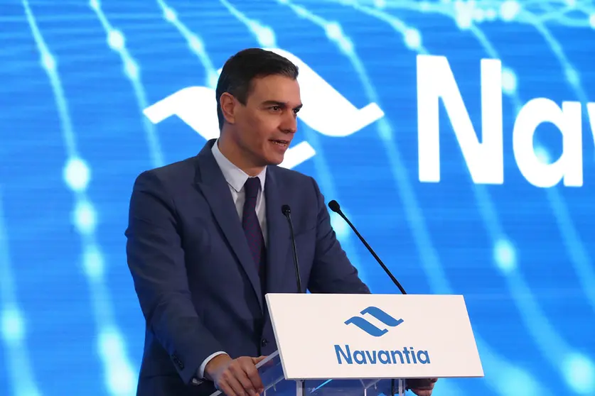 04/06/2022. Prime Minister Pedro Sánchez giving a speech after visiting the Navantia shipyard facilities in Ferrol (A Coruña). Photo: La Moncloa.