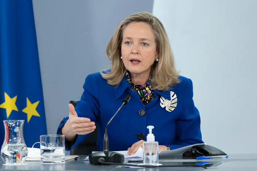 05/04/2022. The First Vice President and Minister of Economic Affairs and Digital Transformation, Nadia Calviño, at the press conference after the Council of Ministers. Photo: La Moncloa.