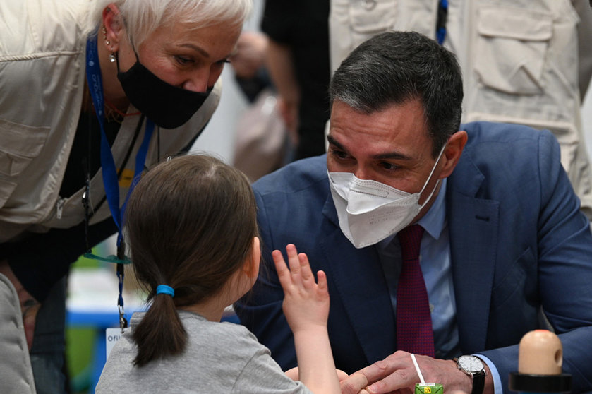04/08/2022. Prime Minister Pedro Sánchez visiting the Center for Attention, Reception and Referral for Ukrainian refugees, located in the Fira de Barcelona. Photo: La Moncloa.