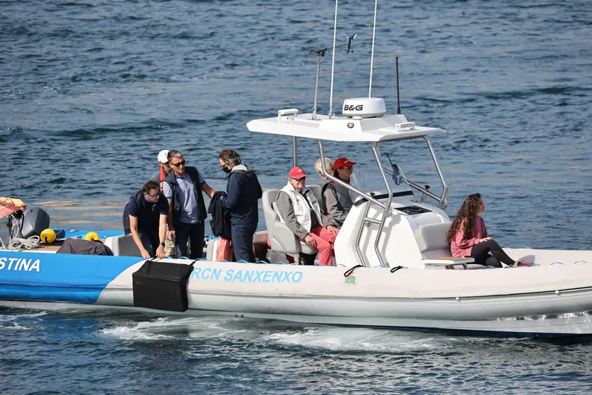 20 May 2022, Spain, Sanxenxo: Juan Carlos I, former king of Spain, arrives at the port after enjoying the 3rd Regatta of the IV Circuit of the Spanish Cup 2022 6m sailing class. Photo: Raúl Terrel/EUROPA PRESS/dpa.