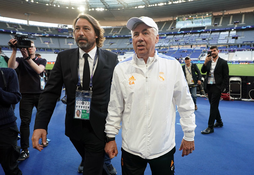 27 May 2022, France, Paris: Real Madrid manager Carlo Ancelotti takes part in a training session at the Stade de France ahead of Saturday's UEFA Champions League Final soccer match against Liverpool. Photo: Nick Potts/PA Wire/dpa.