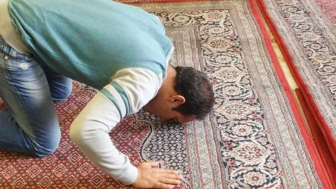 Prayer-by-Rudolf-Langer