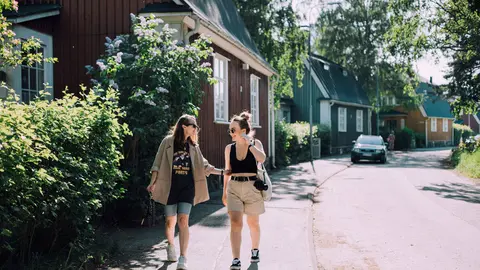 Finland-wooden-Helsinki_by_Julia_Kivela