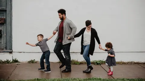Boy-children-family-girl-children-spouse