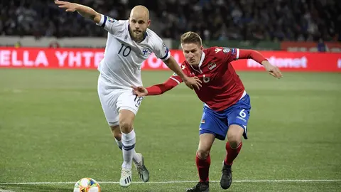 football Pukki-and-Malin-vie-for-possession-by-UEFAcom
Norwich City striker Teemu Pukki (L) is Finland's star. Photo: UEFAcom/file photo.