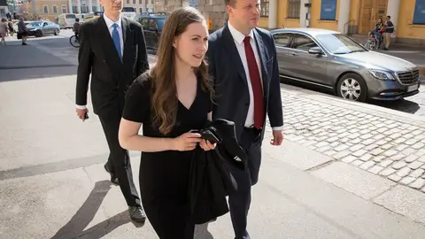 Sanna-Marin-by-Kosti-Keistinen-Finnish-Government