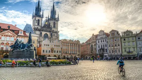 Prague-old-square