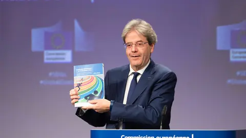 Paolo Gentiloni, European Commissioner for Economy, speaks at a press conference on progress towards the Sustainable Development Goals in the EU. Photo: Xavier Lejeune/European Commission/dpa - ATTENTION: editorial use only and only if the credit mentioned above is referenced in full