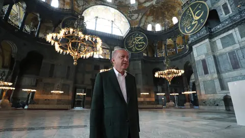 Turkey, Istanbul: Turkish President Recep Tayyip Erdogan visits Hagia Sophia ahead of its controversial reopening as a mosque. Photo: -/Turkish Presidency/dpa