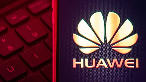 A general view of the Huawei logo. Citing security concerns, Britain's government said on Tuesday it would exclude Chinese tech giant Huawei from its 5G infrastructure, in a reversal of an earlier decision. Photo: Dominic Lipinski/dpa.