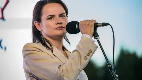 30 July 2020, Belarus, Minsk: Presidential candidate Svetlana Tikhanovskaya attends a campaign rally ahead of The presidential election in Belarus which is scheduled on 09 August 2020. Photo: Celestino Arce Lavin/dpa.