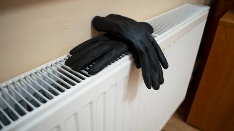 Heating-radiator gloves