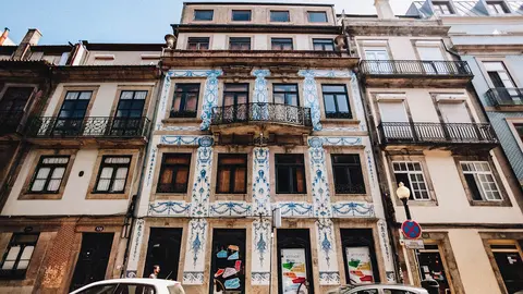 Porto-Portugal by Pixabay.