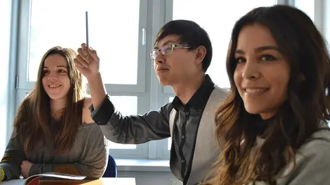 Students-multicultural-asian-european-man-women-girl-woman