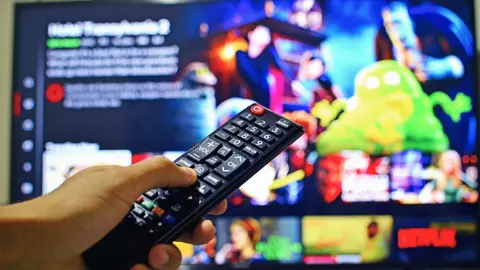 Watching TV - Pixabay
