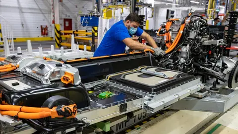 01 October 2020, Belgium, Gent: An employee works on the first Volvo full-electric car at the Volvo Car plant of the electric vehicles. Photo: Kurt Desplenter/dpa.