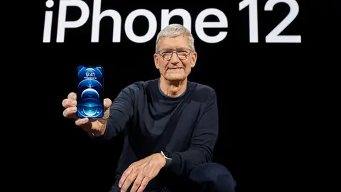 13 October 2020, US, Cupertino: Apple CEO Tim Cook speaks during the Apple Event for the unveiling of Apple&#39;s iPhone 12 Proand the iPhone 12 Pro Max. Photo: Apple.