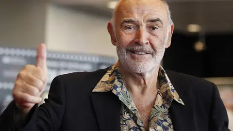 FILED - 20 June 2010, Scotland, Edinburgh: Scottish actor Sean Connery poses for a picture ahead of a screening of his old 1975 classic movie "The Man Who Would be King", part of the Edinburgh International Film Festival, showing at the Theatre in Edinburgh. The actor considered to be the definitive James Bond by many, has died at age 90, British broadcaster BBC reported. Photo: Danny Lawson/dpa.