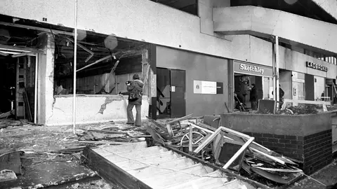 FILED - 22 November 1974, England, Birmingham: A general view of the aftermath of the bombs explosion that devastated the Mulberry Bush pub. British police have arrested a man in connection with the deaths of 21 people in the 1974 pub bombings. Photo: -/PA Wire/dpa.