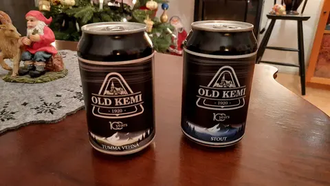Old-Kemi-beer-cans-by-Ivan-Kalishevich