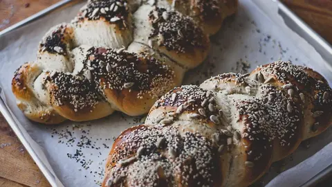 Bread-jewish-by-Pixabay