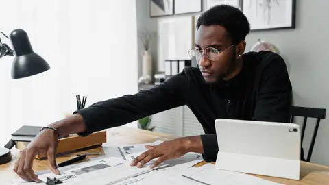 Business-entrepreneur-by-Pexels