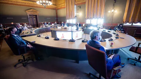 The Finnish government, during its meeting on Tuesday 23 March. Photo: Jussi Toivanen/vnk.